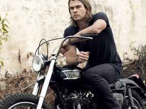 ���� �������� (Chris Hemsworth)